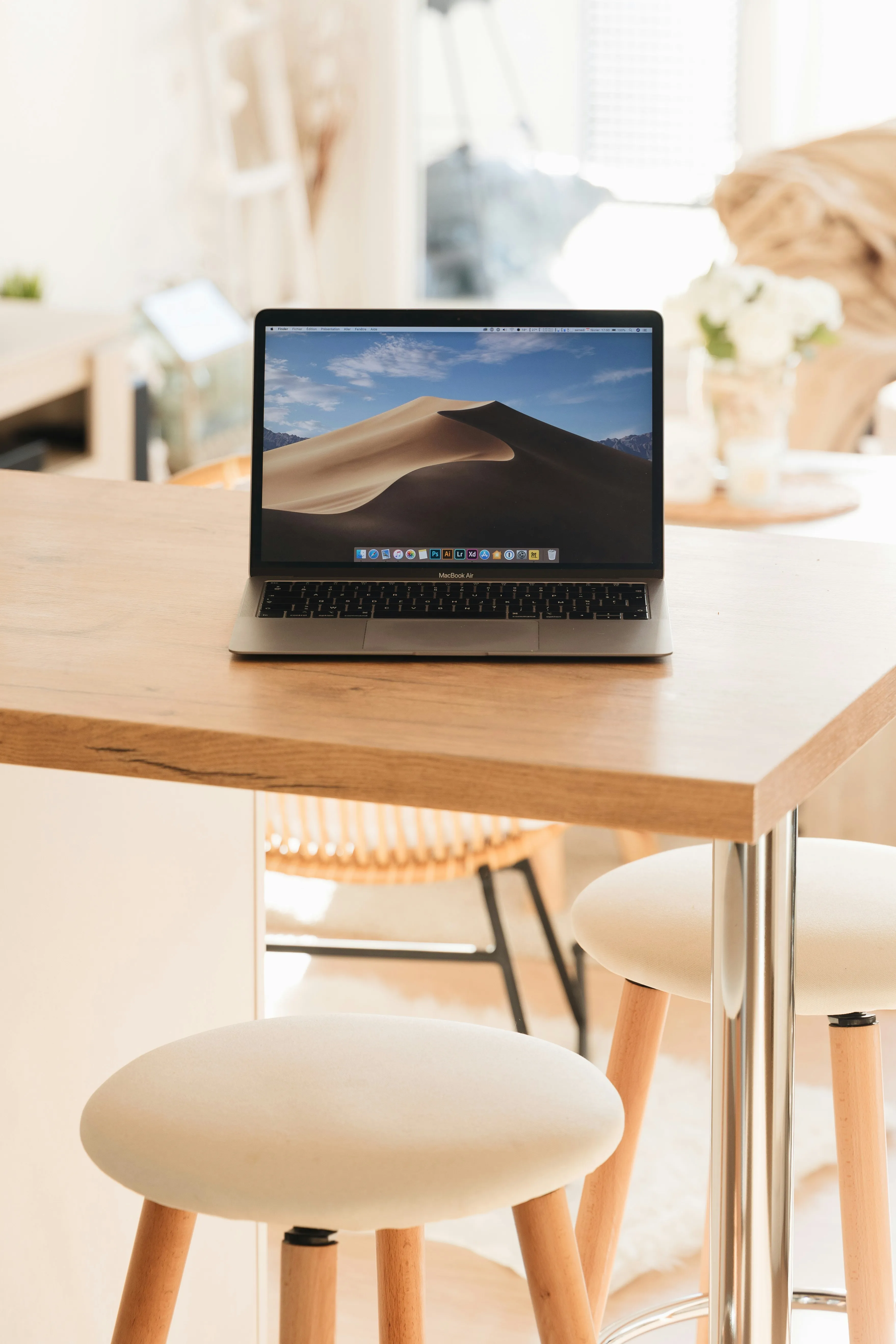 Bureau de travail